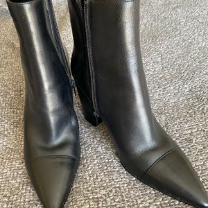 Nine West Booties Size 8